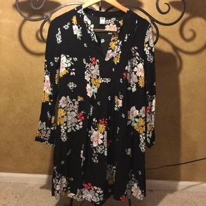 Old Navy pin-tuck floral dress size Small